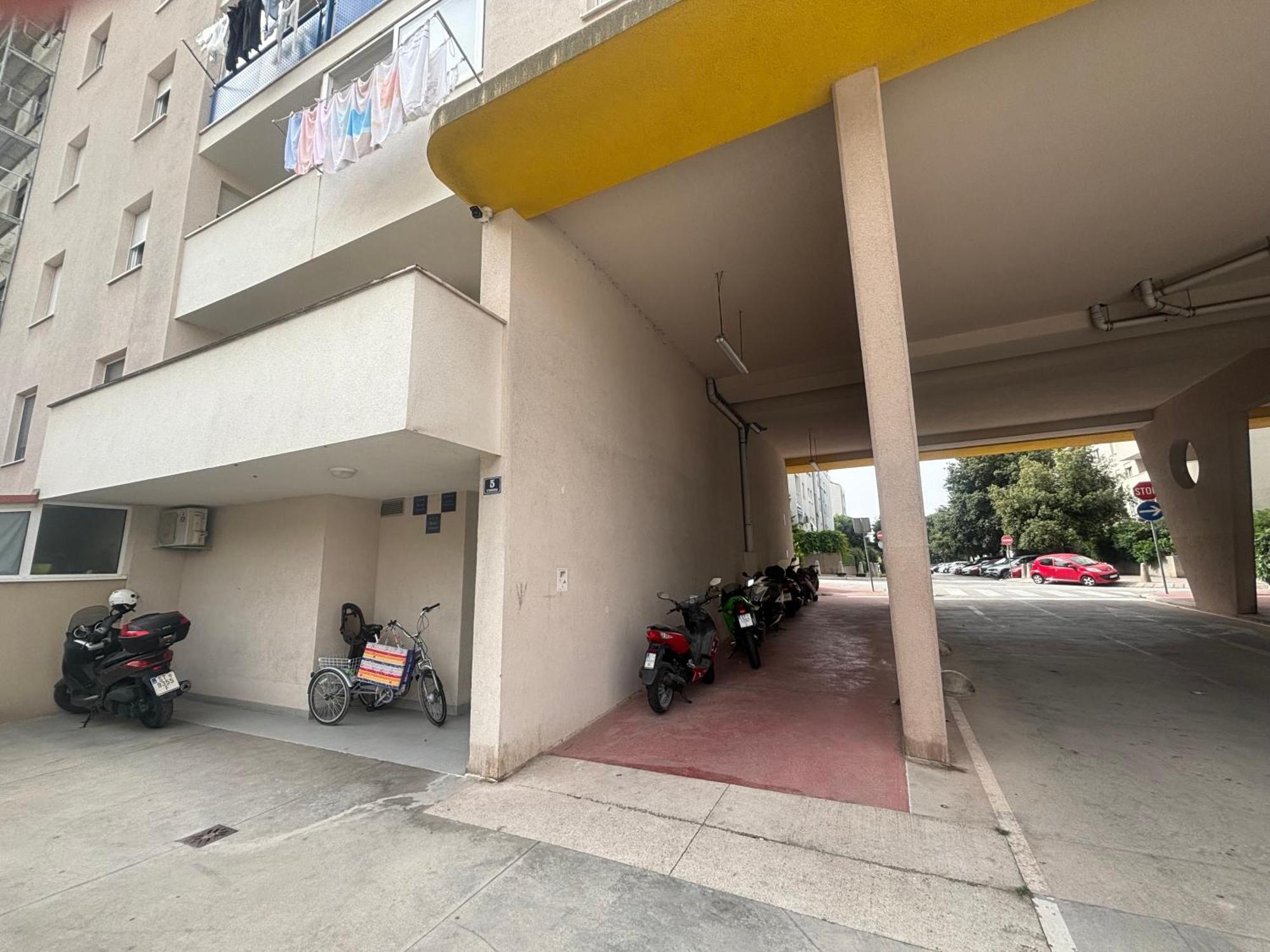 Apartment Dalmatinos Split Znjan Ngoại thất bức ảnh
