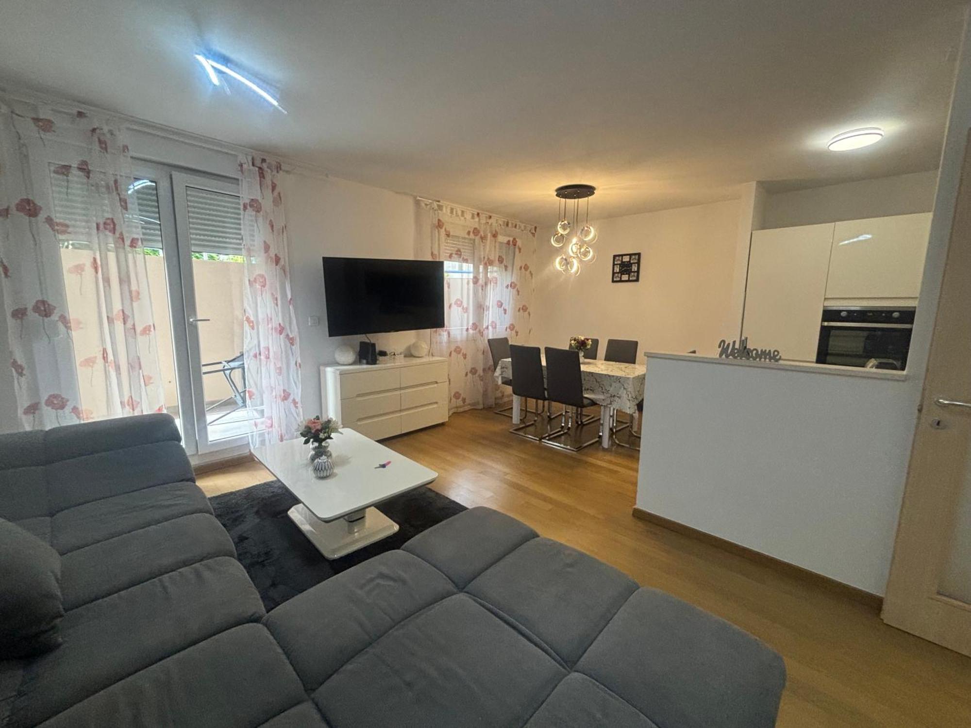 Apartment Dalmatinos Split Znjan Ngoại thất bức ảnh