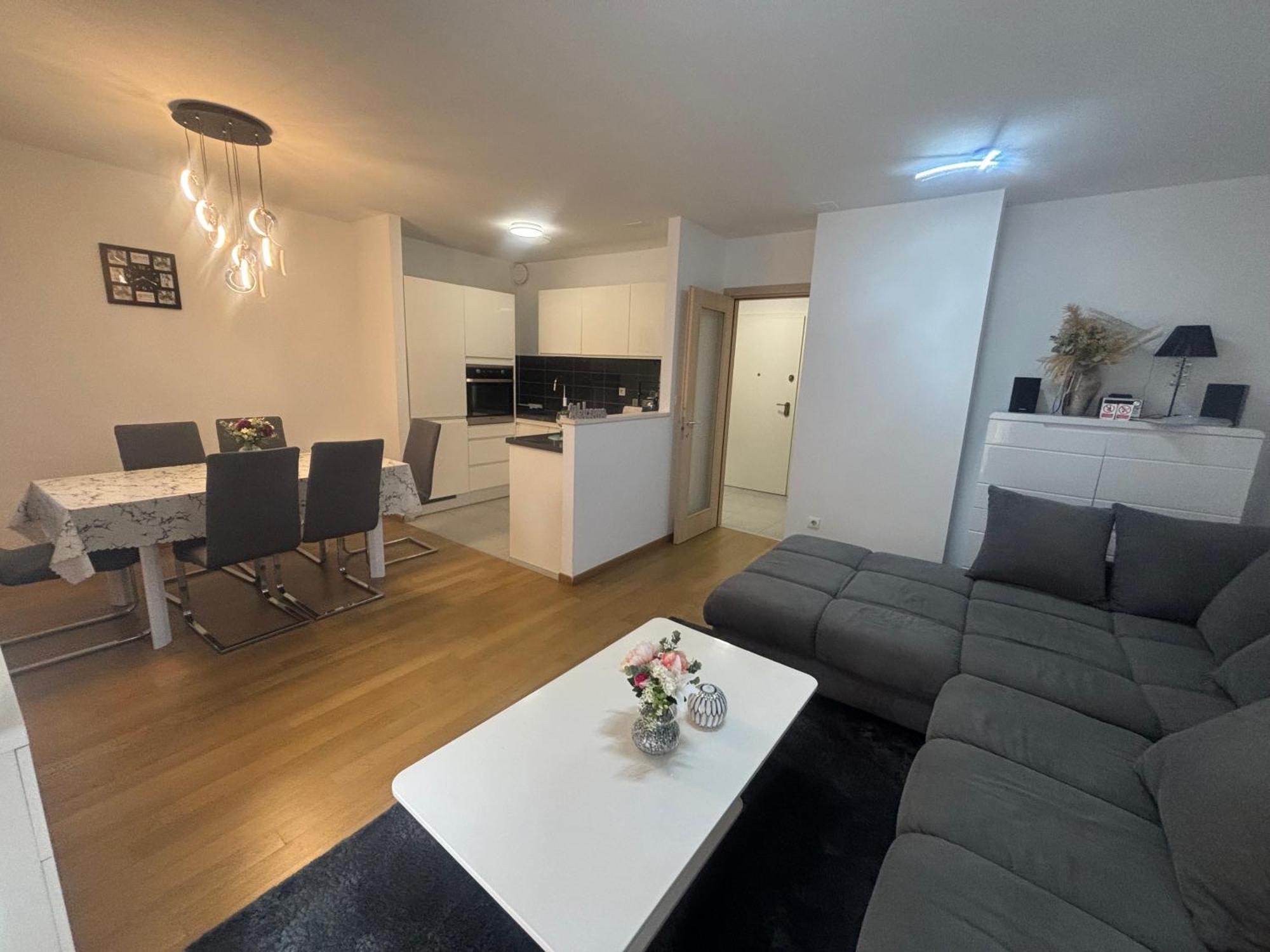 Apartment Dalmatinos Split Znjan Ngoại thất bức ảnh