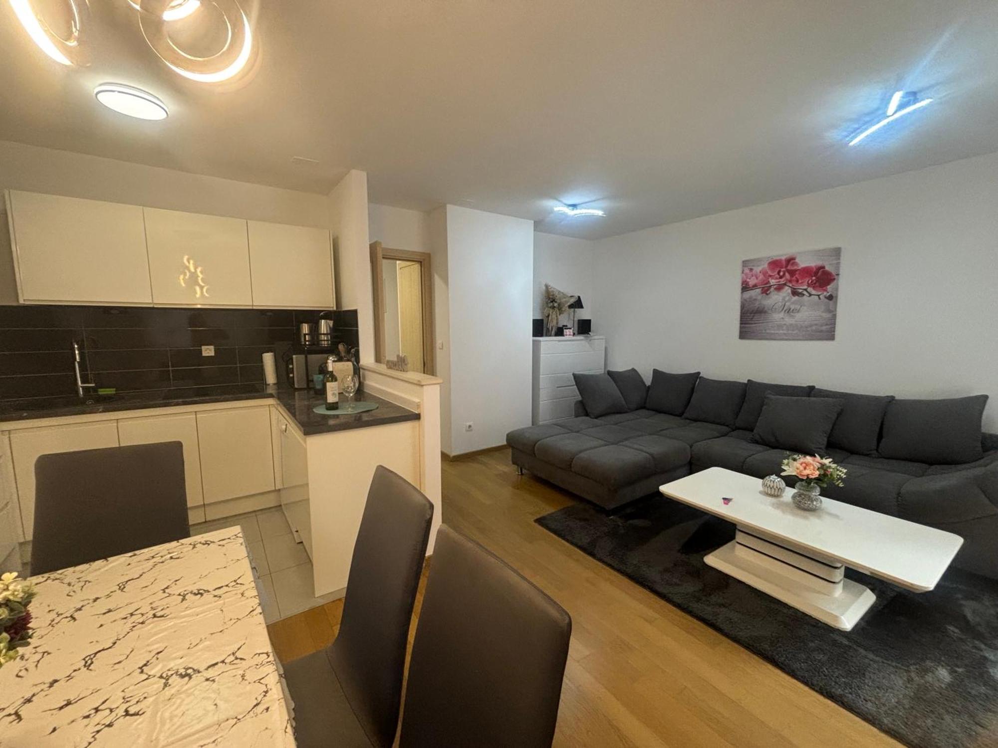 Apartment Dalmatinos Split Znjan Ngoại thất bức ảnh
